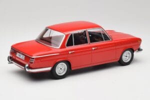 BMW 1800 Ti Кармин Червен Minichamps 1:18 107024001 Метал — снимка 2 от 6