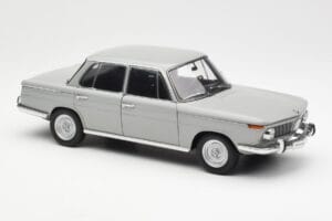 BMW 1800 TiSA Bernina Сив AUTOart 1:18 70621 Метал — снимка 6 от 8