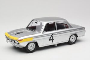 BMW 1800 TiSA #4 J. Ickx / J. van Ophem 24 Hours of Spa 1965 Winners Minichamps 1:18 107652504 Смола