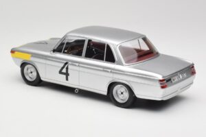 BMW 1800 TiSA #4 J. Ickx / J. van Ophem 24 Hours of Spa 1965 Winners Minichamps 1:18 107652504 Смола — снимка 5 от 6