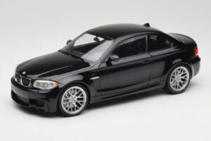 BMW 1M Coupe E82 Black Metallic Minichamps 1:18 110020021 Метал