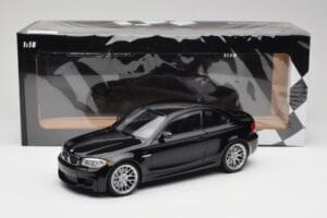 BMW 1M Coupe E82 Black Metallic Minichamps 1:18 110020021 Метал — снимка 8 от 8