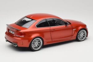 BMW 1M Coupe E82 Sakhir Orange Metallic Minichamps 1:18 110020020 Метал — снимка 3 от 8
