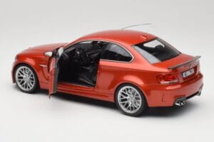 BMW 1M Coupe E82 Sakhir Orange Metallic Minichamps 1:18 110020020 Метал — снимка 5 от 8