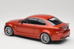 BMW 1M Coupe E82 Sakhir Orange Metallic Minichamps 1:18 110020020 Метал — снимка 7 от 8
