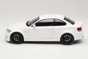 BMW 1M Coupe E82 Бял Minichamps 1:18 110020022 Метал — снимка 4 от 8