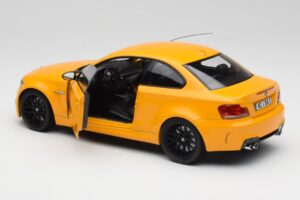BMW 1M Coupe E82 Жълт Minichamps 1:18 110020026 Метал — снимка 5 от 8