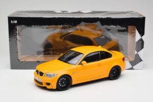 BMW 1M Coupe E82 Жълт Minichamps 1:18 110020026 Метал — снимка 8 от 8