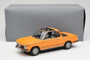 BMW 2002 E10 Кабриолет Colorado Оранжев AUTOart 1:18 80430300713 Метал — снимка 8 от 8