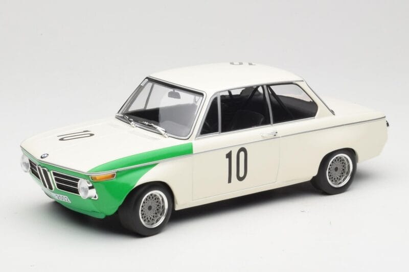 BMW 2002 Tii E10 #10 H. Hahne / D. Quester Winners Nurburgring 1968 Minichamps 1:18 155682710 Метал
