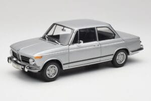 BMW 2002 Tii Polaris Сребрист AUTOart 1:18 80430146517 Метал