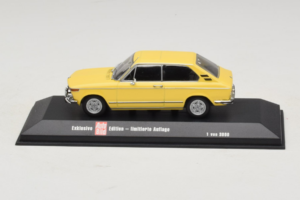 BMW 2002 Touring Жълт Minichamps 1:43 403021115 Метал