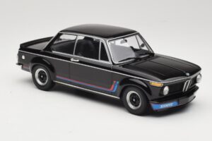 BMW 2002 Turbo Черен Minichamps 1:18 155026204 Метал — снимка 4 от 6