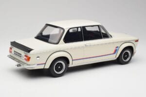 BMW 2002 Turbo E10 Chamonix Бял Otto 1:12 G077 Смола — снимка 2 от 5