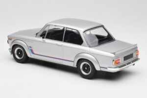 BMW 2002 Turbo E10 Сребрист Minichamps 1:18 155026201 Метал — снимка 5 от 6
