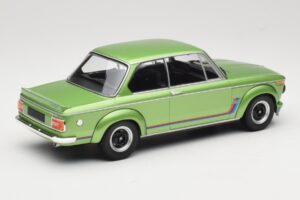 BMW 2002 Turbo Green Metallic Minichamps 1:18 155026206 Метал — снимка 2 от 6