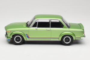 BMW 2002 Turbo Green Metallic Minichamps 1:18 155026206 Метал — снимка 3 от 6