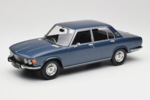 BMW 2500 E3 Blue Metallic Minichamps 1:18 155029200 Метал