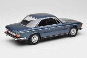 BMW 2800 CS E9 Син Металик Minichamps 1:18 155028032 Метал — снимка 2 от 6