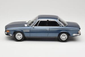 BMW 2800 CS E9 Син Металик Minichamps 1:18 155028032 Метал — снимка 3 от 6