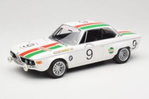 BMW 2800 CS E9 #9 Castrol BMW T. Moorkens / E. Haxhe 24 Hours of Spa 1971 Minichamps 1:18 155712709 Метал