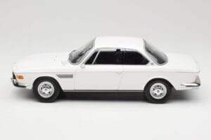 BMW 2800 CS E9 Бял Minichamps 1:18 155028030 Метал — снимка 3 от 6