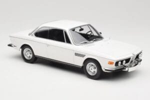 BMW 2800 CS E9 Бял Minichamps 1:18 155028030 Метал — снимка 4 от 6