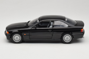 BMW 3 Series E36 Coupe Черен UT Models 1:18 BMW009 Метал — снимка 4 от 8