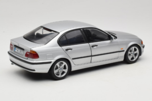 BMW 3 Series E46 Сребрист UT Models 1:18 80439421535 Метал — снимка 3 от 8