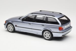 BMW 3 Series E36 Touring Blue Metallic MCG 1:18 MCG18365 Метал — снимка 5 от 6