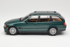BMW 3 Series E36 Touring Green Metallic MCG 1:18 MCG18366 Метал — снимка 3 от 6