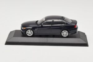 BMW 3 Series E90 Dark Blue Metallic Minichamps 1:43 80420392151-R Метал