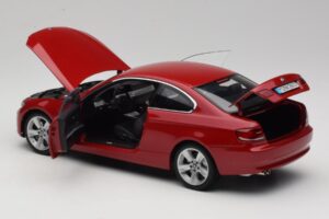 BMW 3 Series E92 Червен Kyosho 1:18 80430407219 Метал — снимка 5 от 8