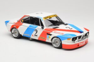 BMW 3.0 CSL E9 #2 Luigi Racing A. de Fierlant / P. Xhenceval Winners 24 Hours of Spa 1975 Minichamps 1:18 155752602 Метал — снимка 4 от 6