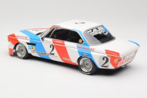 BMW 3.0 CSL E9 #2 Luigi Racing A. de Fierlant / P. Xhenceval Winners 24 Hours of Spa 1975 Minichamps 1:18 155752602 Метал — снимка 5 от 6