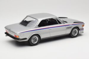 BMW 3.0 CSL E9 Polaris Silver Minichamps 1:18 155028135 Метал — снимка 2 от 6