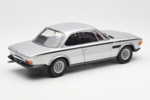 BMW 3.0 CSL E9 Сребрист Minichamps 1:18 180029020 Метал — снимка 3 от 8