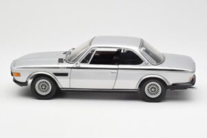 BMW 3.0 CSL E9 Сребрист Minichamps 1:18 180029020 Метал — снимка 4 от 8