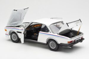 BMW 3.0 CSL E9 Със Спойлер Комплект Бял Minichamps 1:18 180029021 Метал — снимка 5 от 8