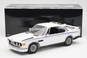 BMW 3.0 CSL E9 Със Спойлер Комплект Бял Minichamps 1:18 180029021 Метал — снимка 8 от 8