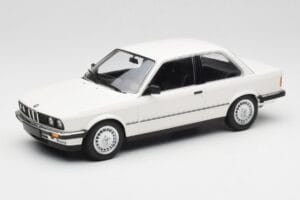 BMW 323i E21 Бял Minichamps 1:18 155026005 Метал