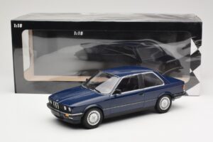 BMW 323i E30 Saturn Blue Minichamps 1:18 155026009 Метал — снимка 6 от 6