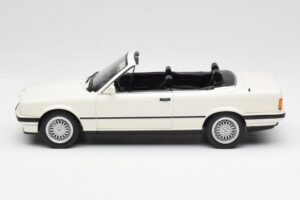 BMW 325i E30 Кабриолет Alpine Бял Norev 1:18 183213 Метал — снимка 3 от 6
