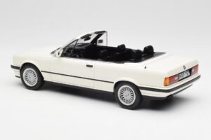 BMW 325i E30 Кабриолет Alpine Бял Norev 1:18 183213 Метал — снимка 5 от 6