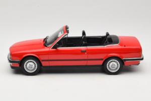 BMW 325i E30 Кабриолет Ярко Червен Otto 1:18 OT1194 Смола — снимка 3 от 6