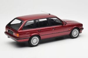 BMW 325i E30 Touring Червен Metallic Norev 1:18 183218 Метал — снимка 2 от 6