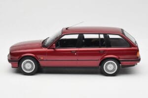 BMW 325i E30 Touring Червен Metallic Norev 1:18 183218 Метал — снимка 3 от 6