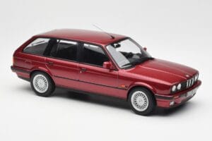 BMW 325i E30 Touring Червен Metallic Norev 1:18 183218 Метал — снимка 4 от 6