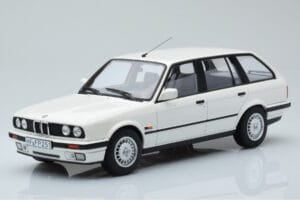 BMW 325i E30 Touring Бял Лимитирано Издание Norev 1:18 183217 Метал