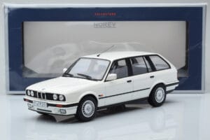 BMW 325i E30 Touring Бял Лимитирано Издание Norev 1:18 183217 Метал — снимка 6 от 6